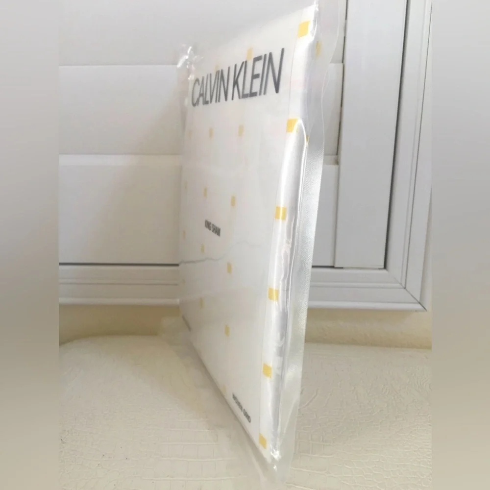 Calvin Klein Luxury Home Edith‎ Woven Grid 1x KING SHAM 100% Cotton